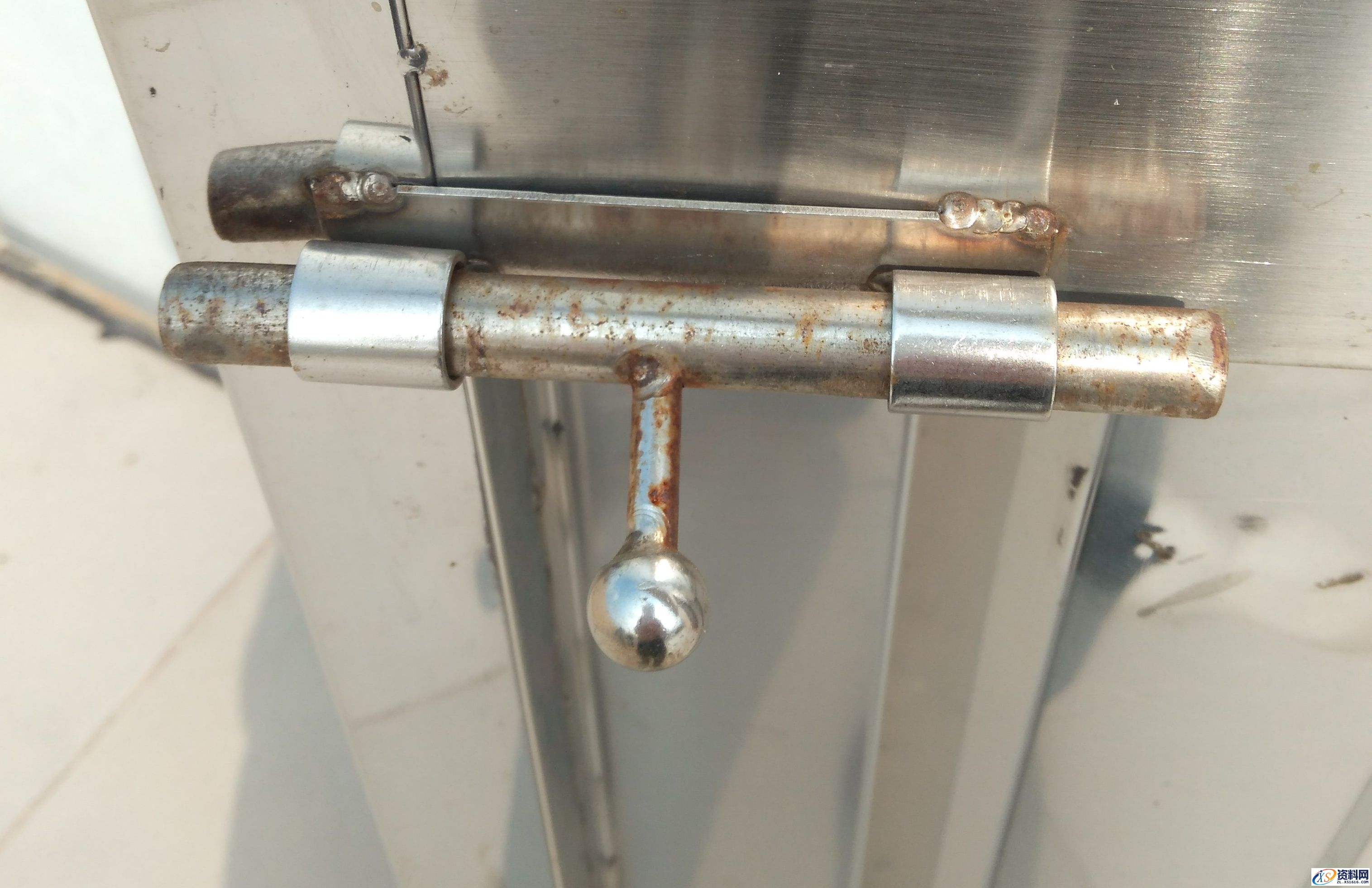 当塑料模具生锈时该如何有效处理,塑料模具生锈怎么处理,模具,塑件,塑料模具,生锈,防锈油,第1张