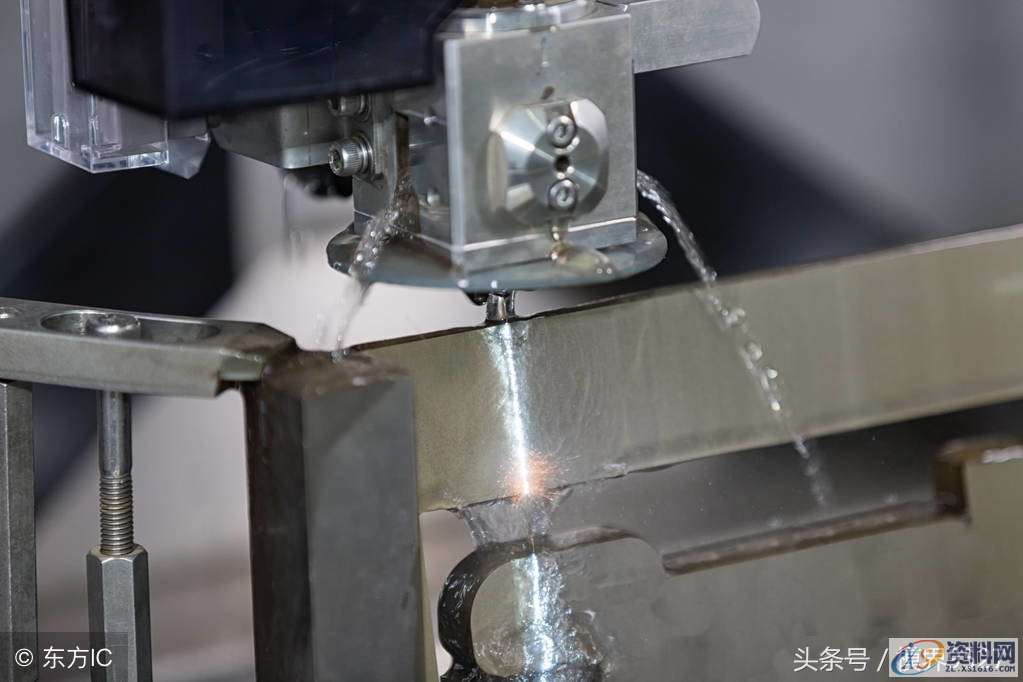 模具设计工件加工工艺：线割排位，注意细节就这么简单排位带有直边的线割料排位对于镶件料为硬模的线割排位对于有三边为直角镶件的镶件排位(软模)对于镶件料为硬模的线割排位：,模具设计工件加工工艺：线割排位，注意细节就这么简单,加工,设计培训,第3张