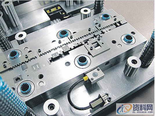 模具工厂十几年老师傅总结连续模（级进模）设计细节,模具工厂十几年老师傅总结连续模（级进模）设计细节,导正,冲压,卸料,第3张